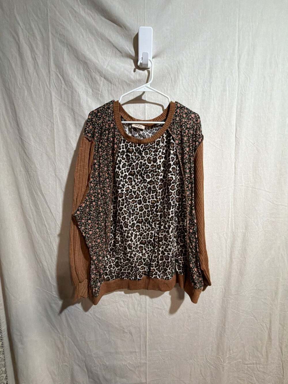 GiGiO Plus Women's Leopard and Floral Mixed Print Ribbed Dolman Top, Size 1XL